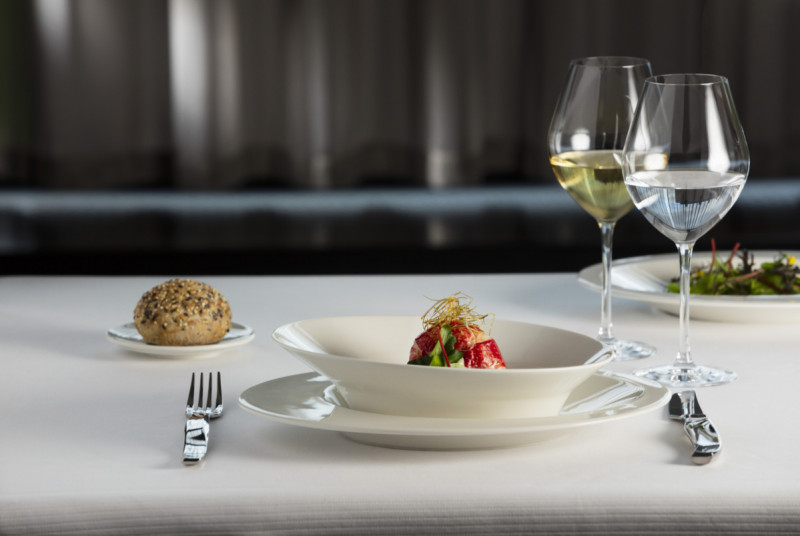 Saladier ovale ivoire porcelaine vitrifiée 20,2 cm Giro Rak