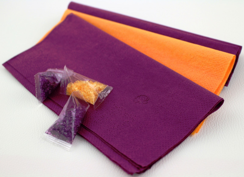 Serviette violet ouate de cellulose 39x39 cm Tork (150 pièces)