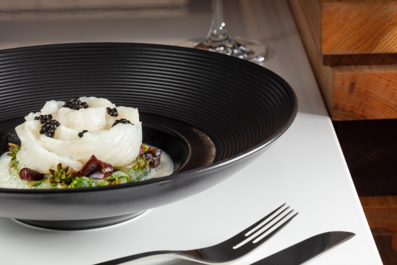 Assiette gourmet rond noir porcelaine vitrifiée Ø 26 cm Edge Rak