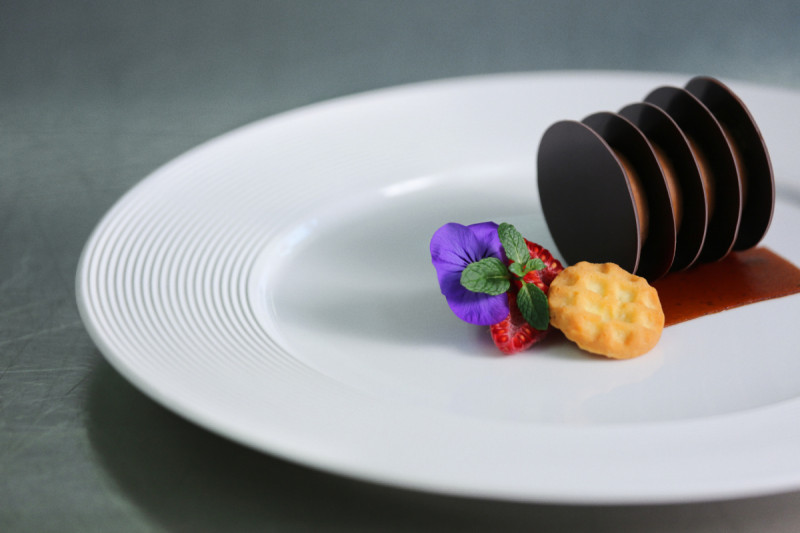 Plat ovale blanc porcelaine vitrifiée 34 cm Evolution Rak