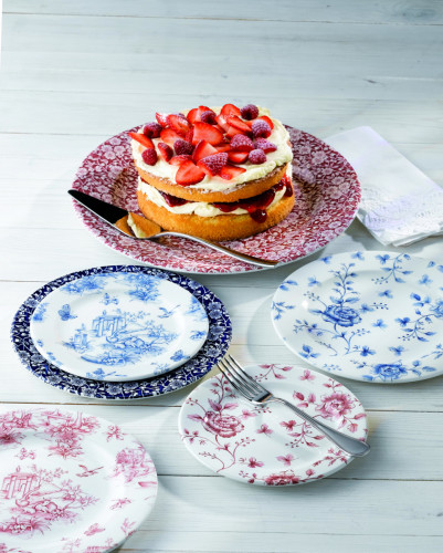 Assiette plate rond Rose Chintz Cranberry porcelaine vitrifiée Ø 17 cm Vintage Prints Rose Chintz Churchill