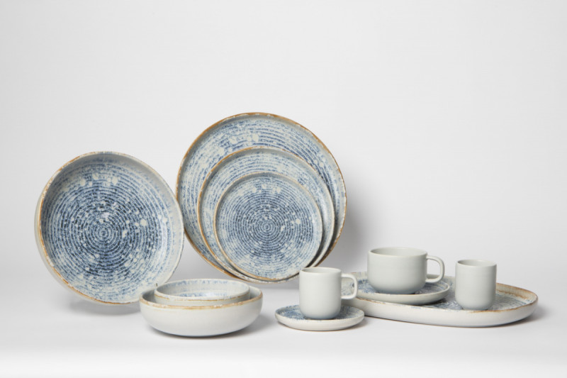 Sous tasse à thé rond bleu grès émaillé Ø 14 cm Ice Accolade