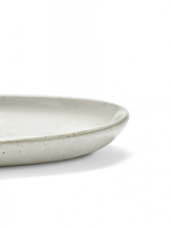 Sous-tasse à café ovale Off White grès émaillé 15 cm Out Of Lines Serax