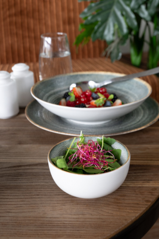 Assiette coupe rond gris anthracite porcelaine Ø 16 cm Terra Pro.mundi